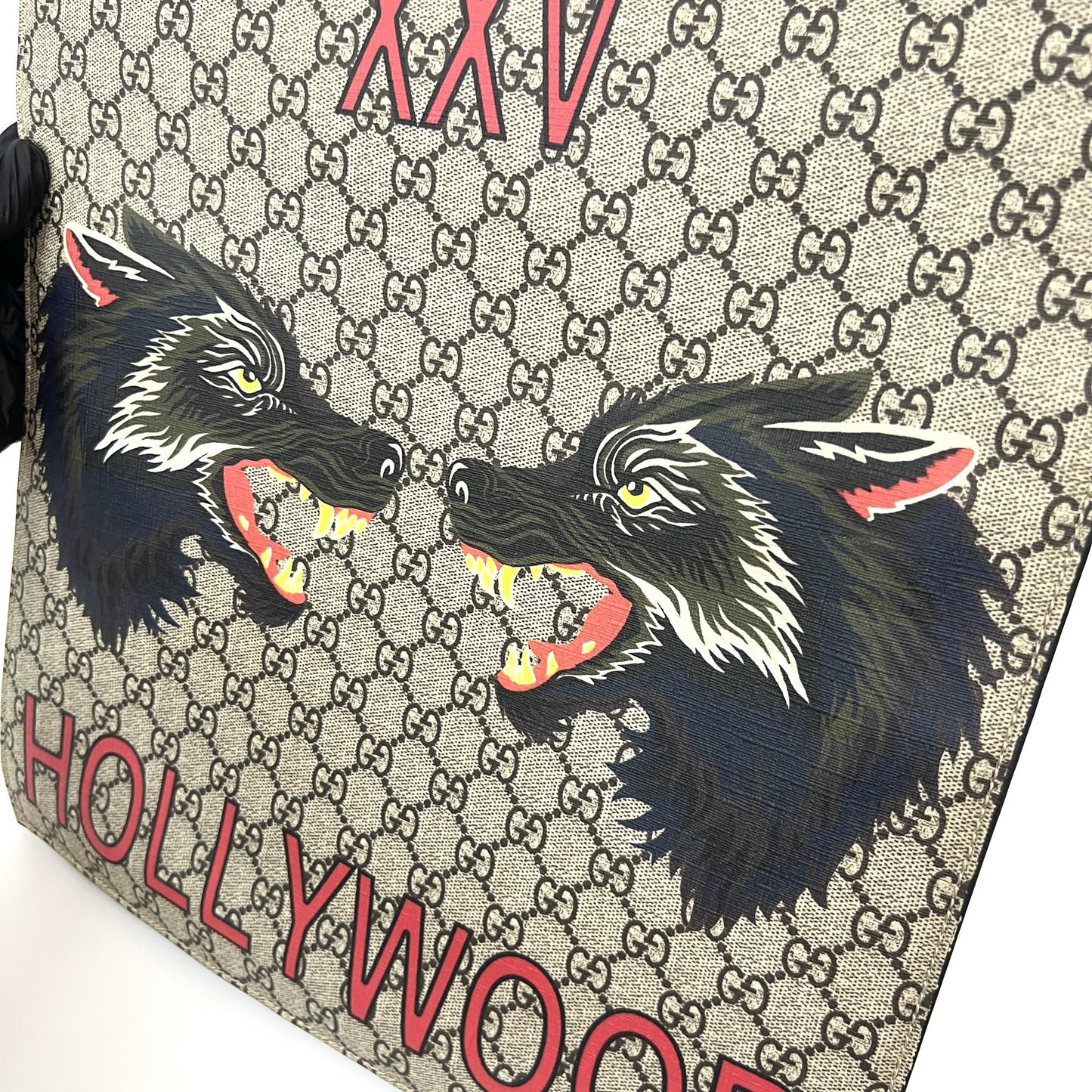 Gucci GG Supreme Hollywood Wolf Tote Bag Beige