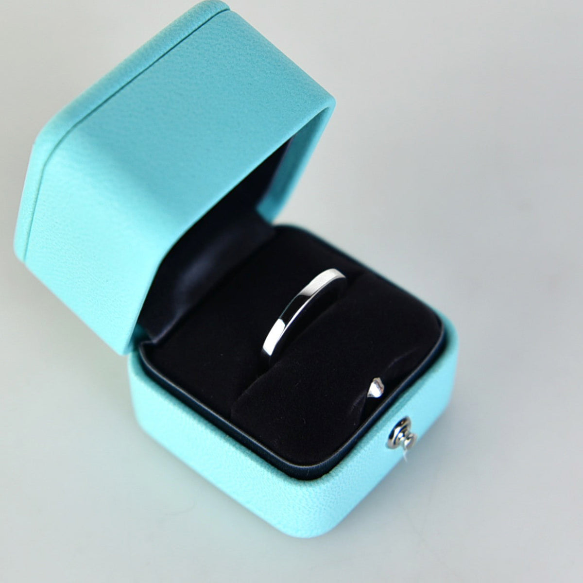 50 & Co. Rock White Gold Ring