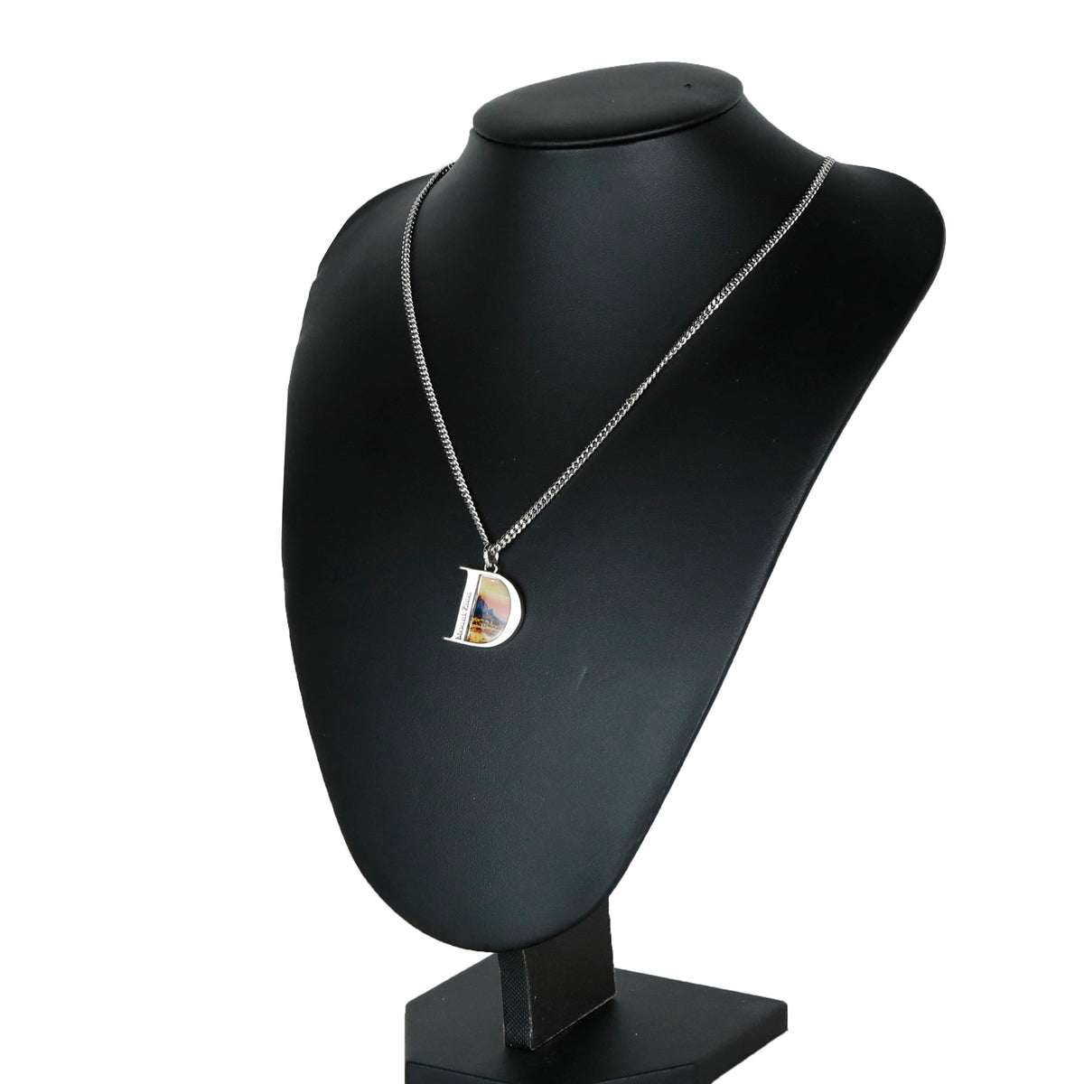 Mount D logo necklace