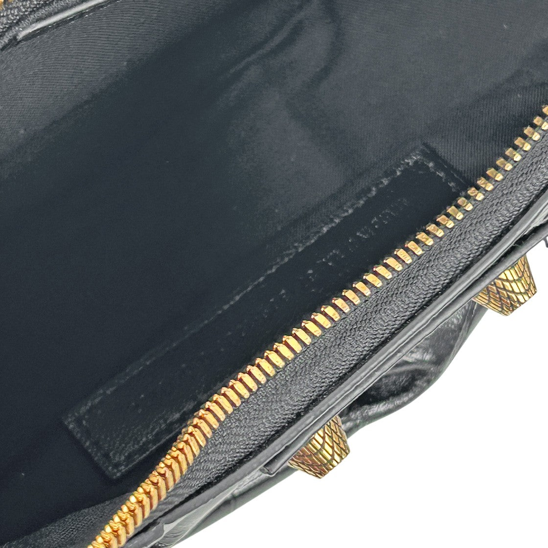 Balenciaga Black Edge Le Cagol XS