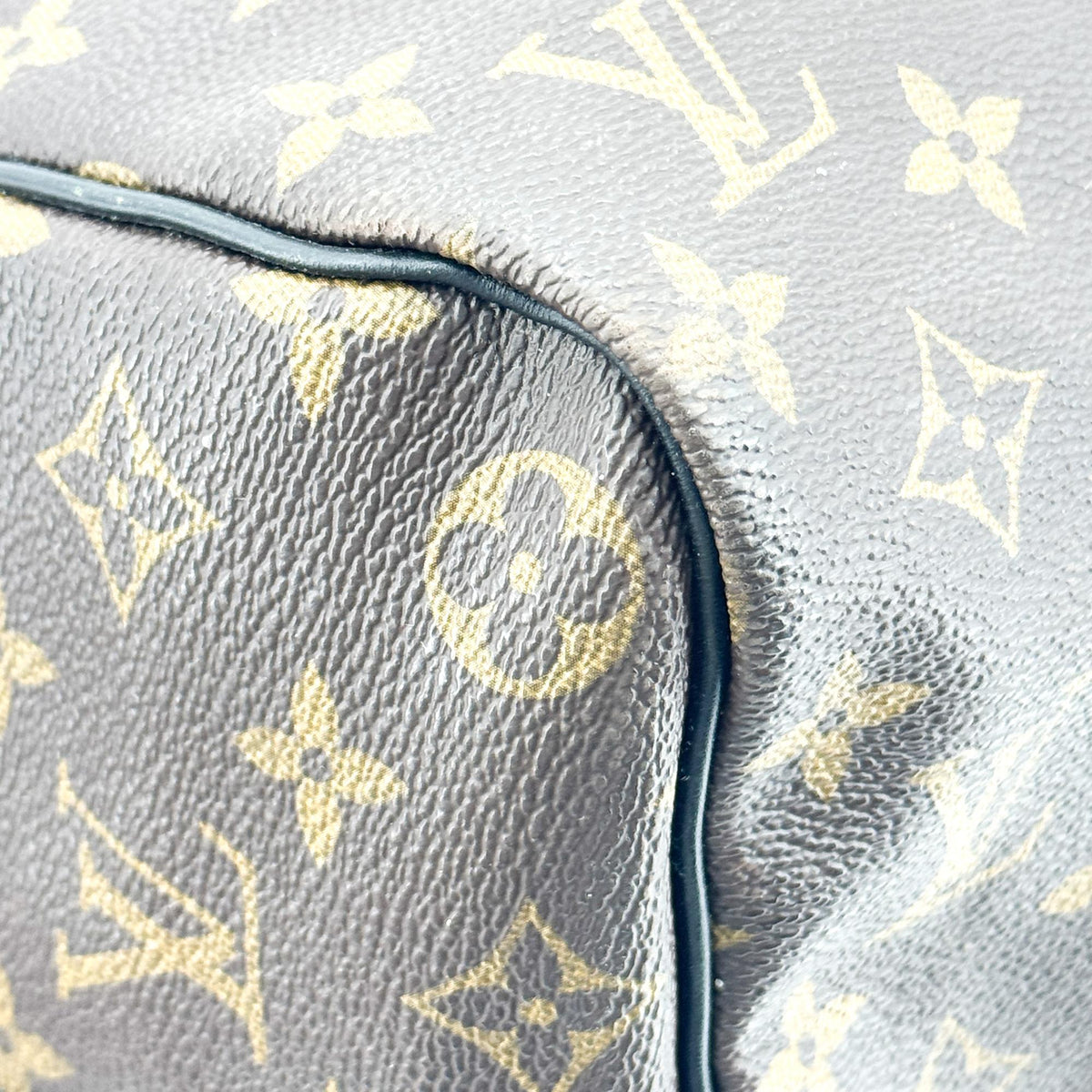 Louis Vuitton Keepall Bandolier 45 Makassar