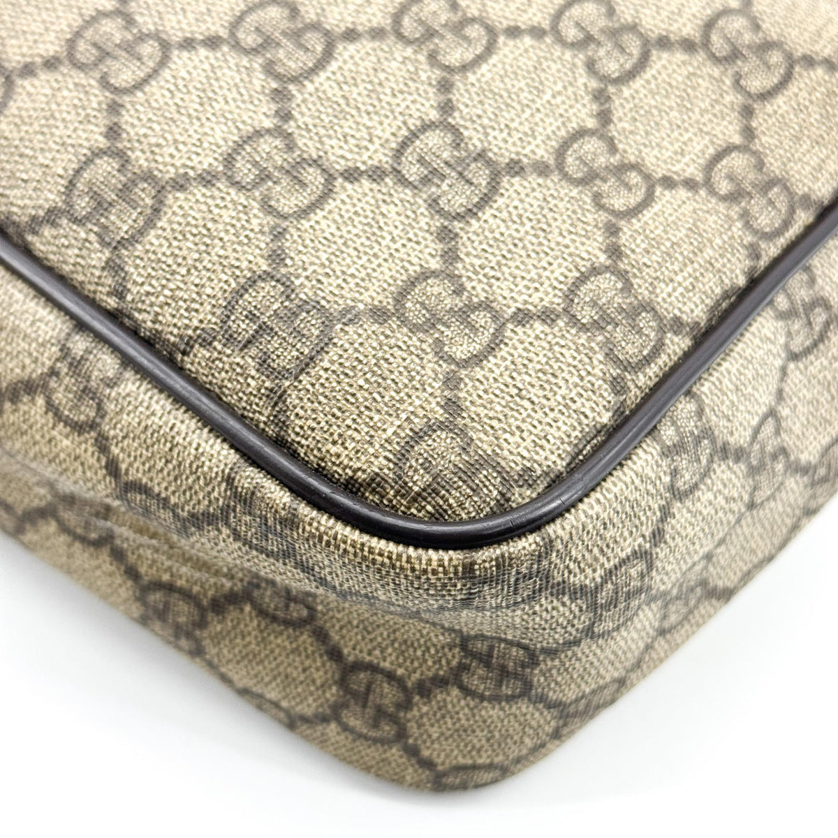 Gucci GG Supreme Crossbody Bag Beige Brown