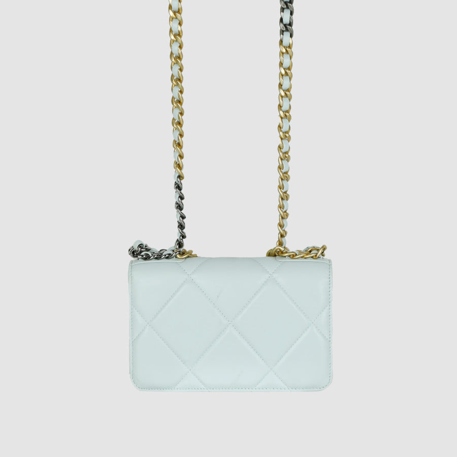 19 Chain Wallet Crossbody Bag WOC AP0957