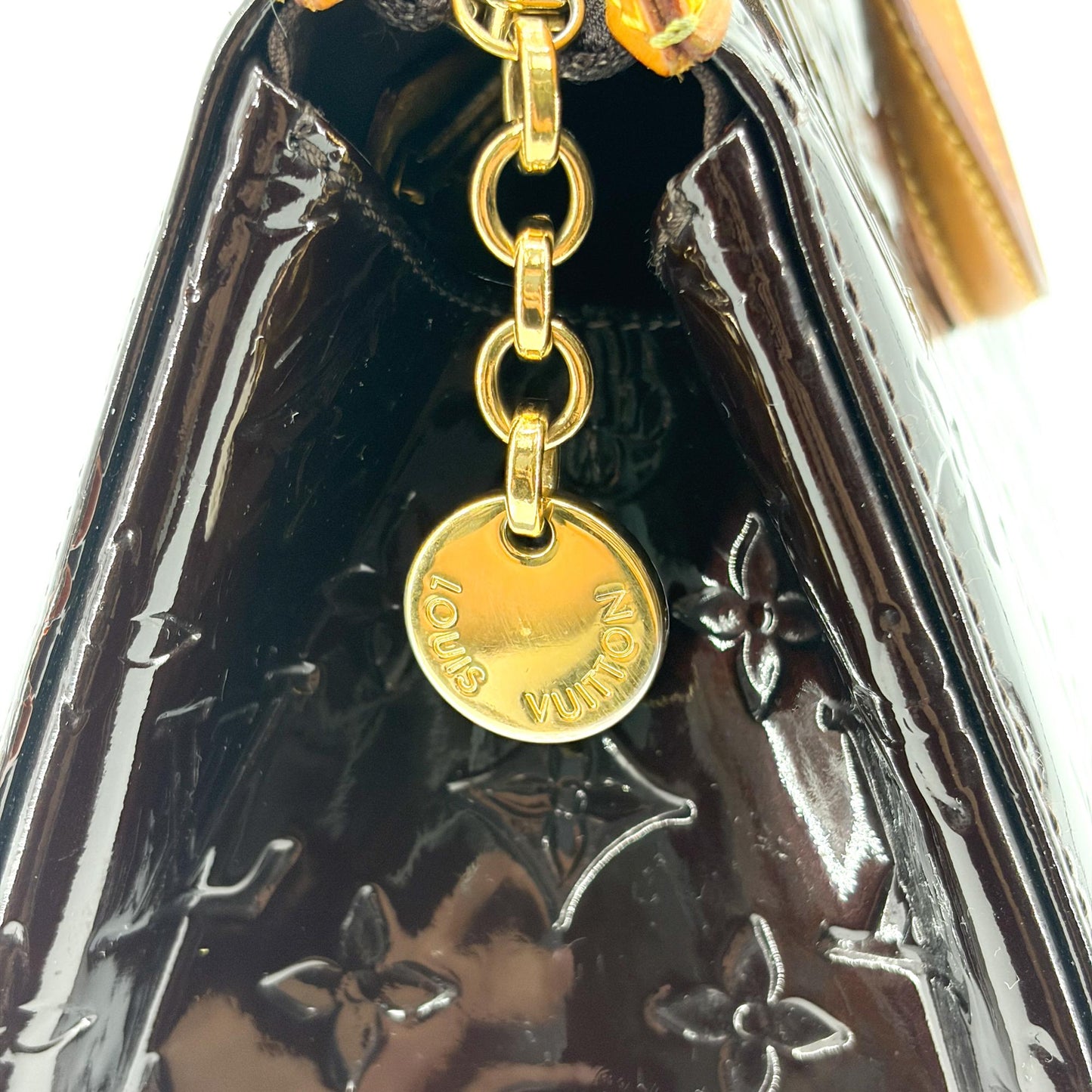 Louis Vuitton Monogram Vernis Summit Drive Amaranth