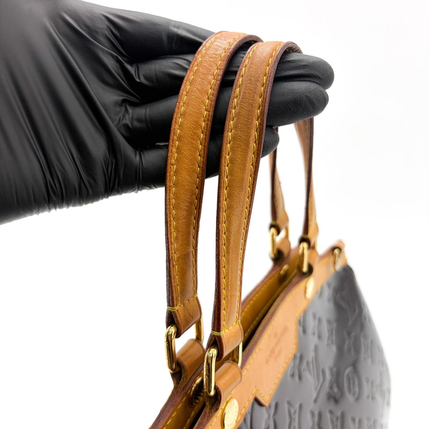 Louis Vuitton Monogram Vernis Summit Drive Amaranth