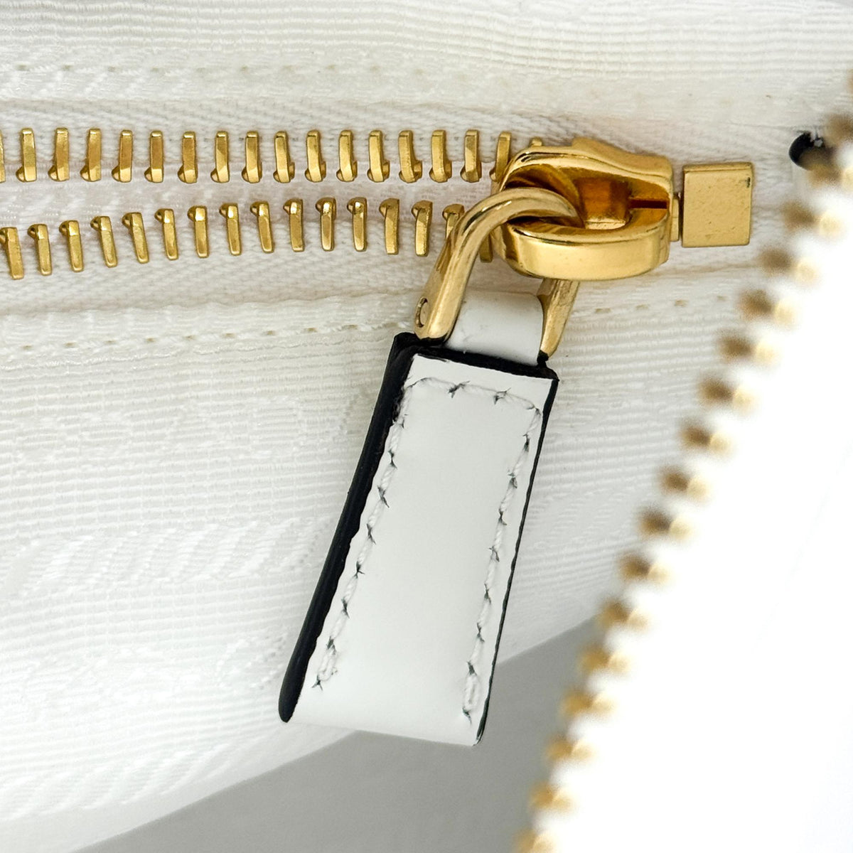 Prada Re-Edition 2002 Nylon Brushed Leather Crossbody Bag White Gold Hardware
