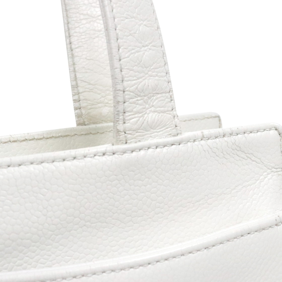 Chanel White Vintage Shoulder Bag