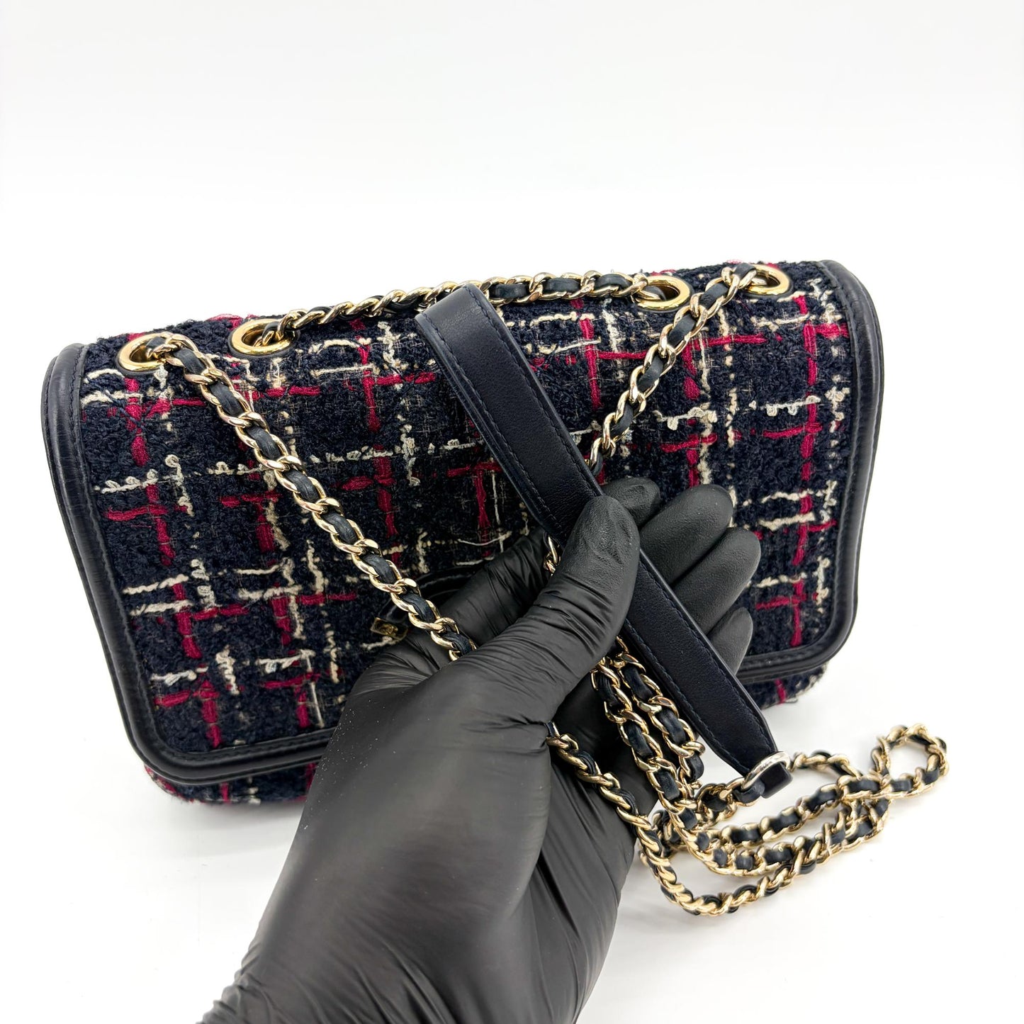 Chanel CC Filigree Tweed Flap Bag Medium Black Red
