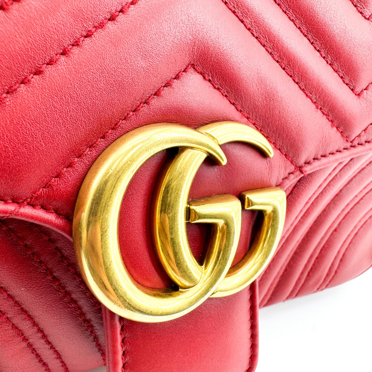 Gucci GG Marmont Matelassé Mini Crossbody Bag Red Gold Hardware