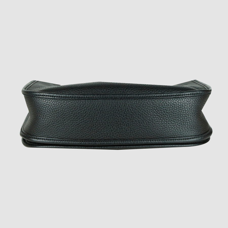 29 Evelyn Crossbody Bag (Black) C Engraving