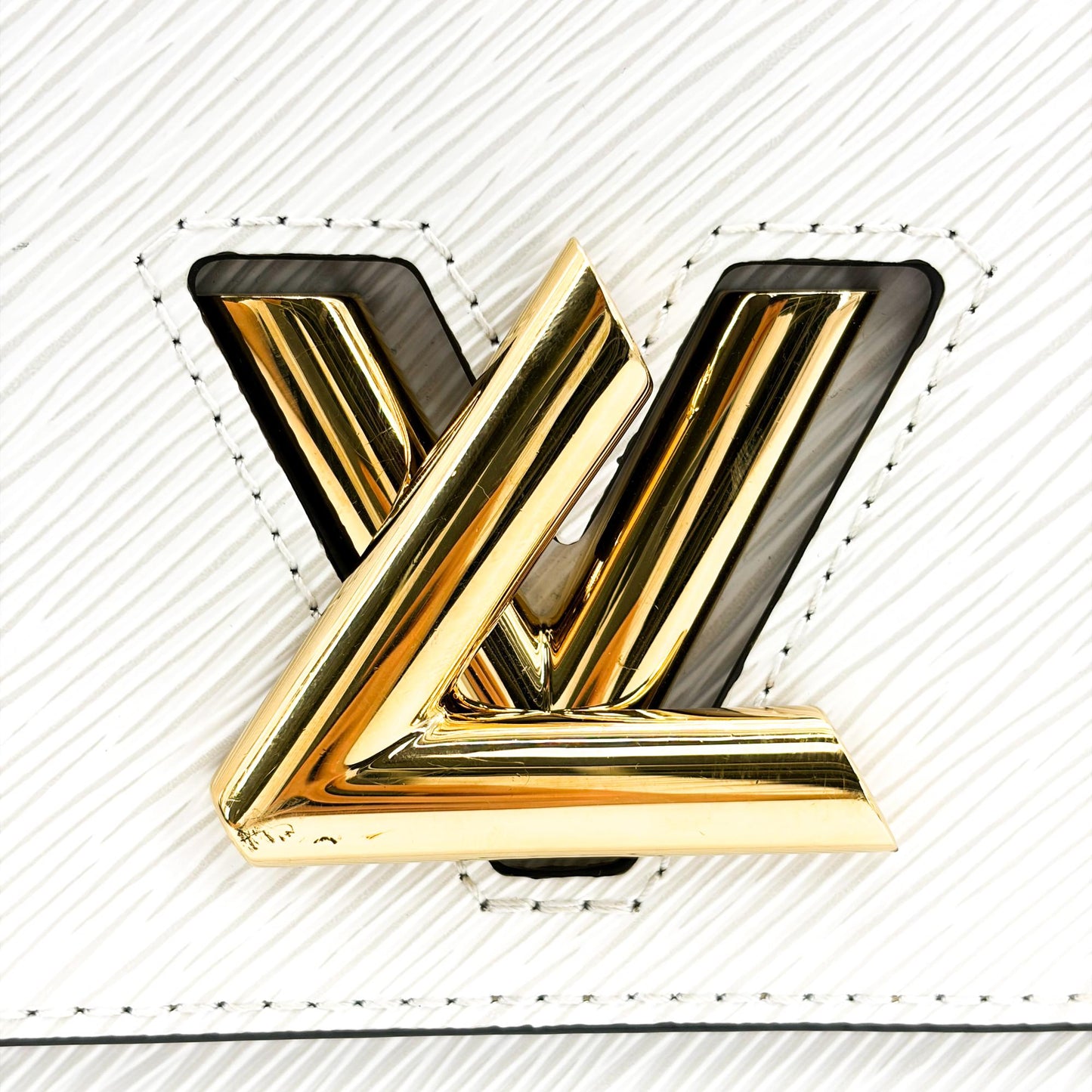 Louis Vuitton Twist MM Epi White Gold Hardware