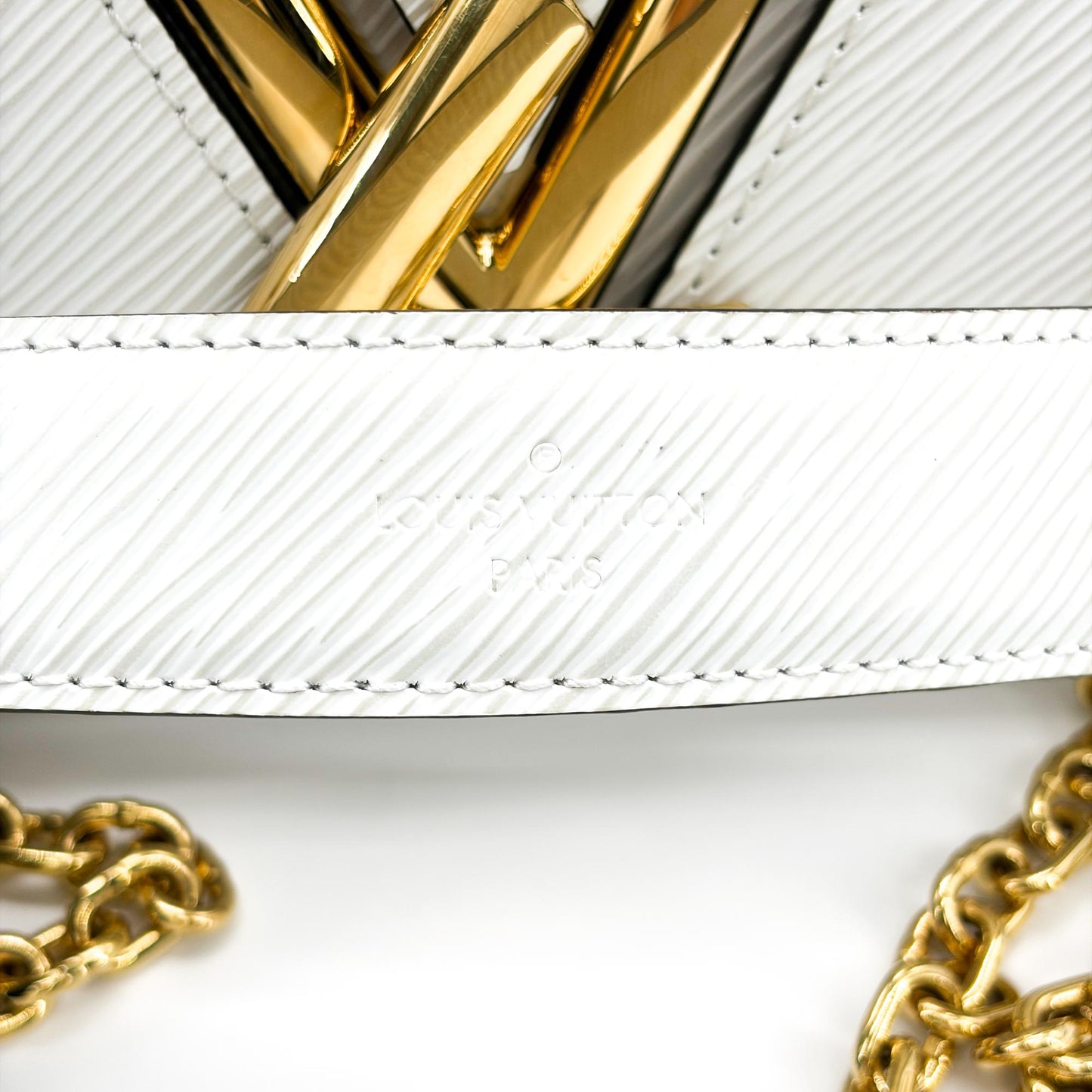 Louis Vuitton Twist MM Epi White Gold Hardware