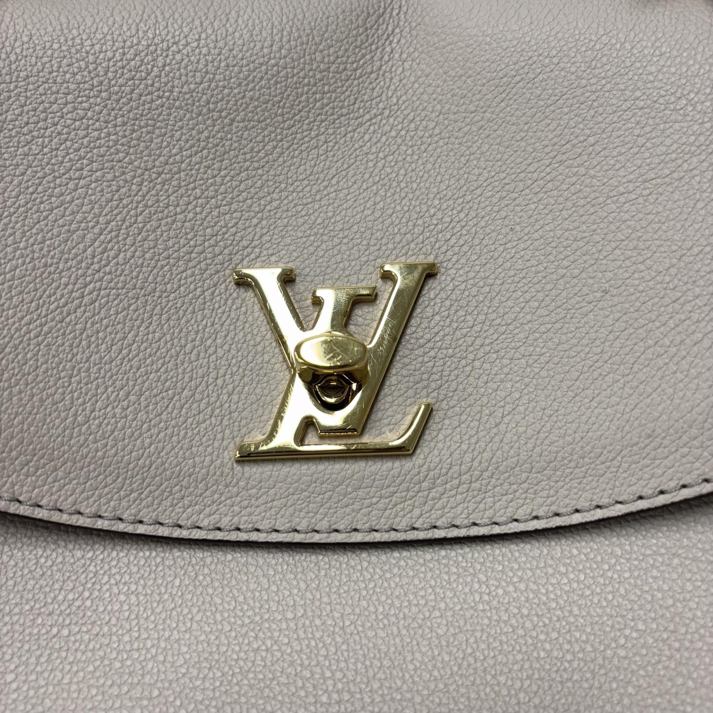 Louis Vuitton Lock Me Ever MM