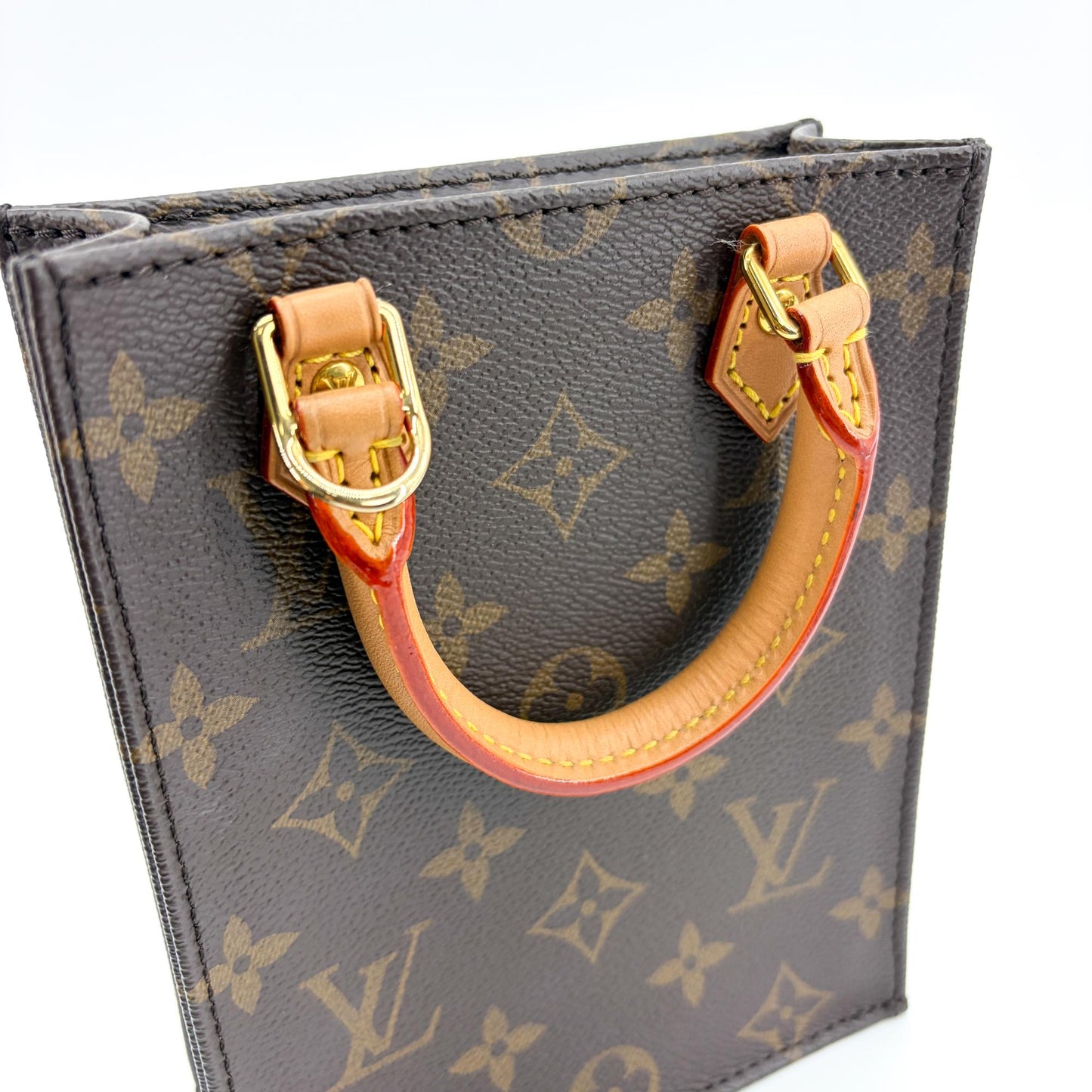 Louis Vuitton Monogram Petit Sac Plat