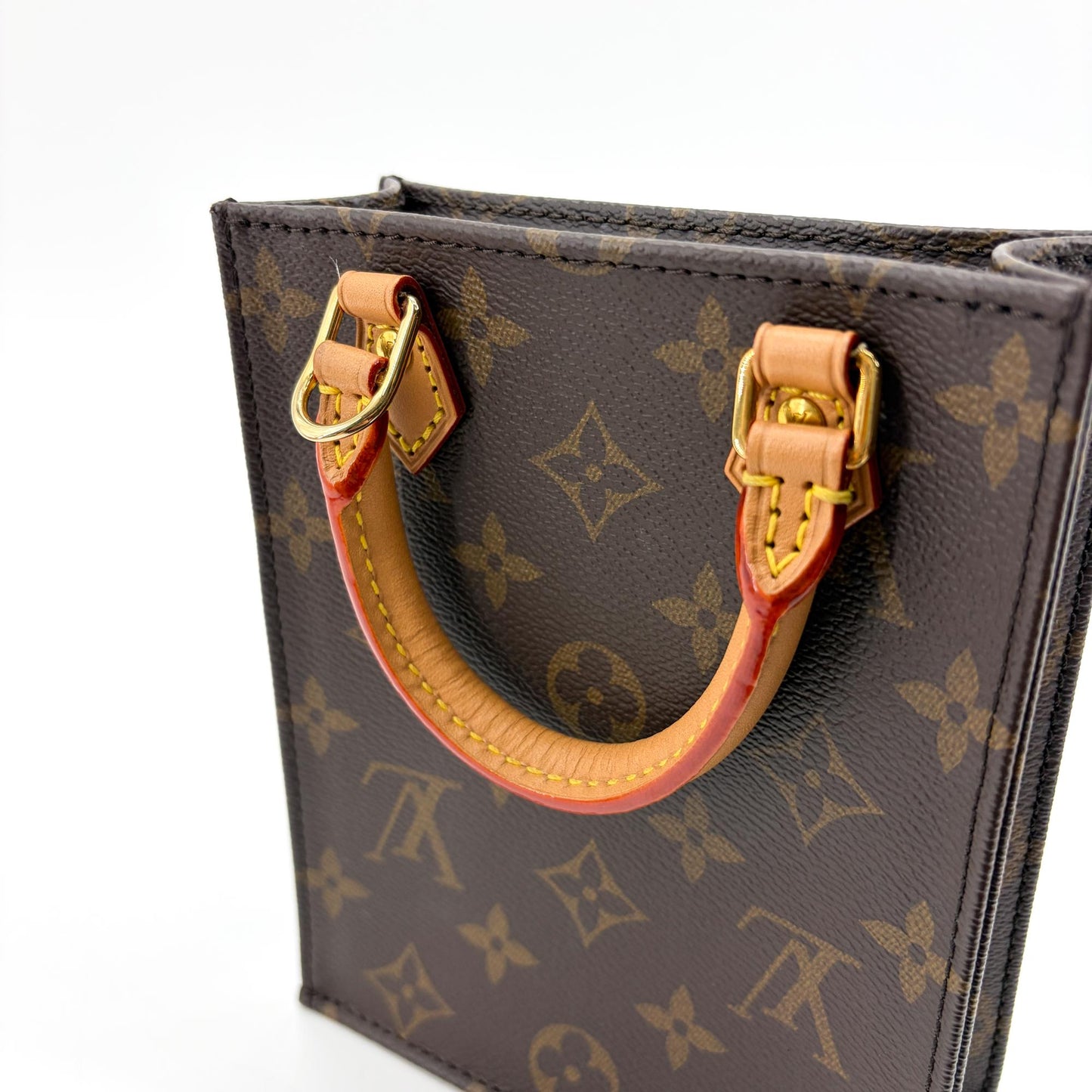 Louis Vuitton Monogram Petit Sac Plat