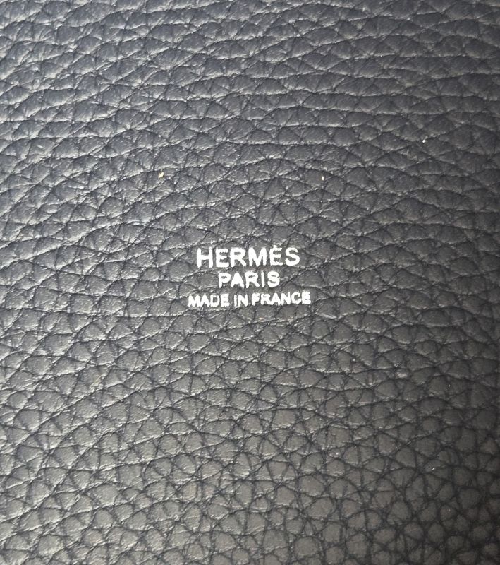 Hermès Picotan 22 Navy with Silver-Toned D-Stamp