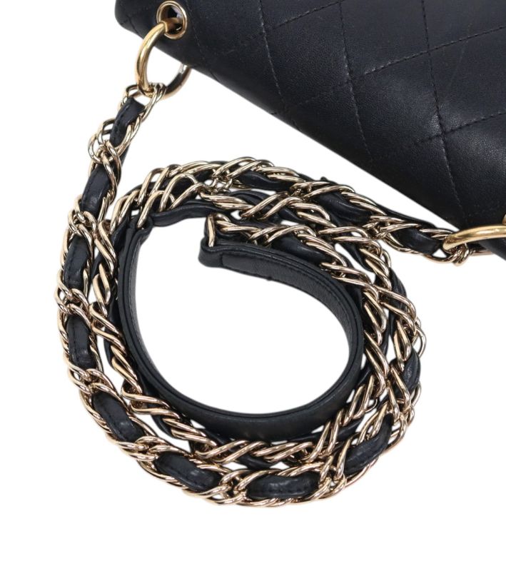 Chanel Black Lambskin Quilted CC Flap Chain Shoulder Bag