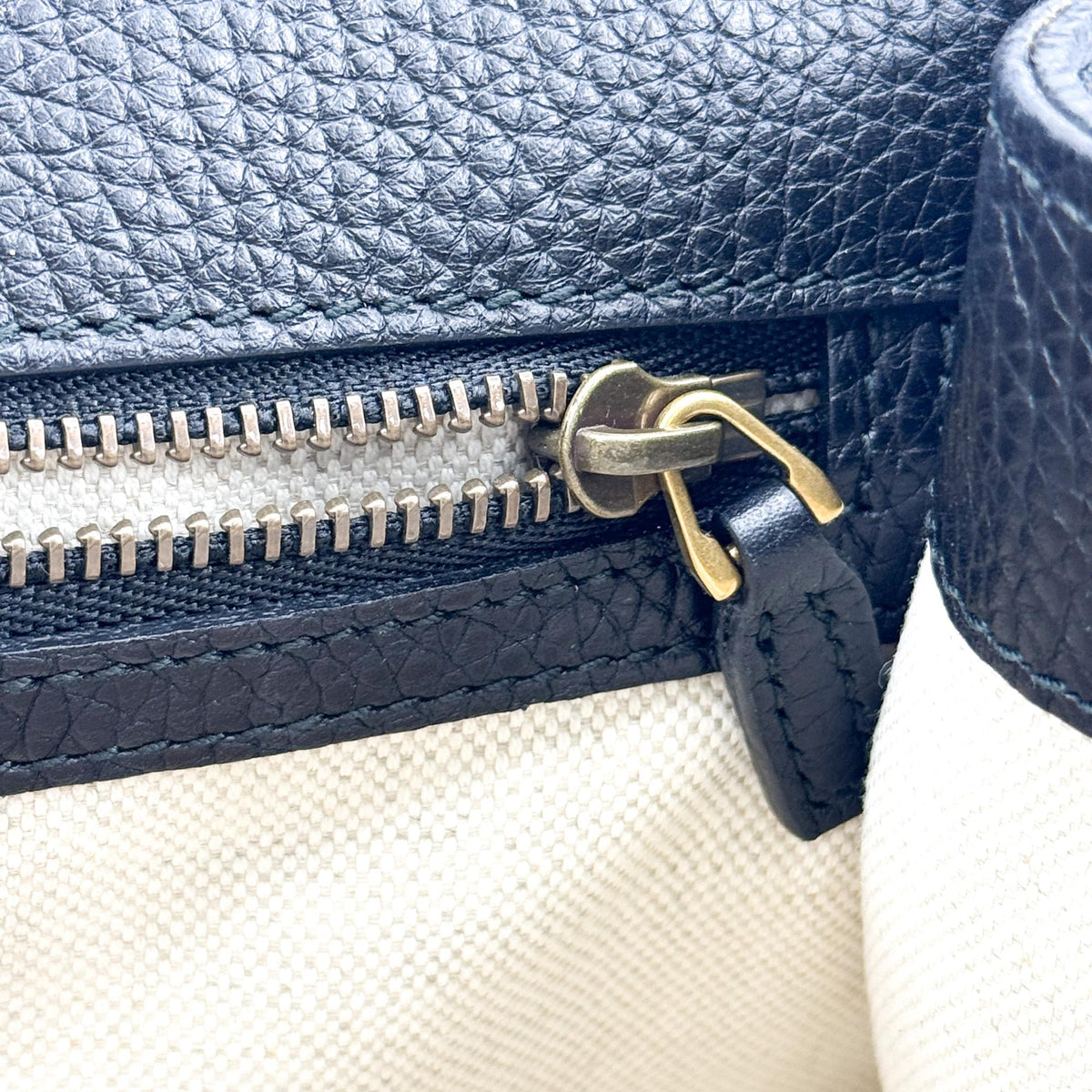Gucci GG Marmont Small Leather Top Handle Bag Black