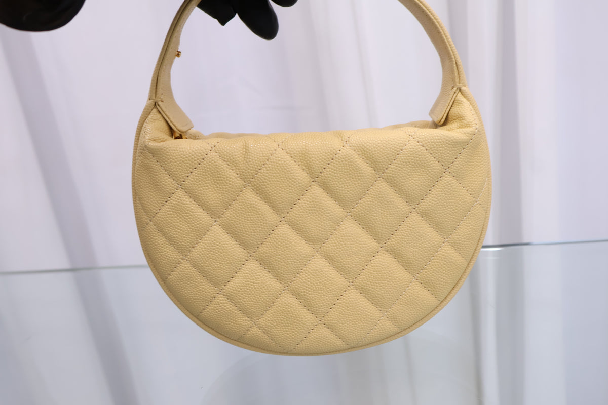 25P Caviar Mini Top Handle Tote Bag AP3467