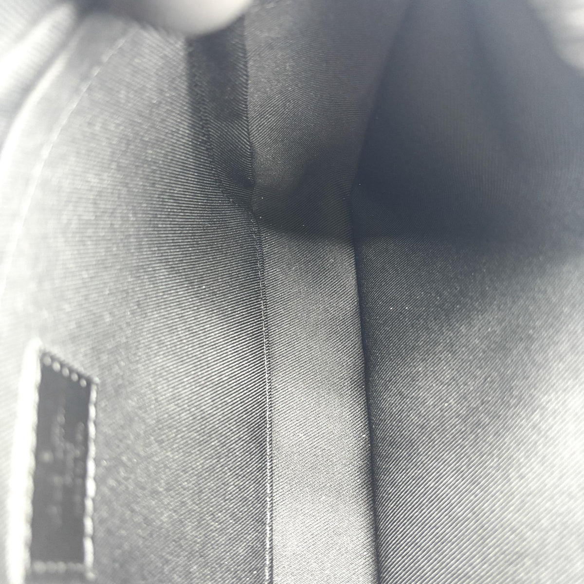 Louis Vuitton Portefeuille Gaston Pochette Monogram Eclipse