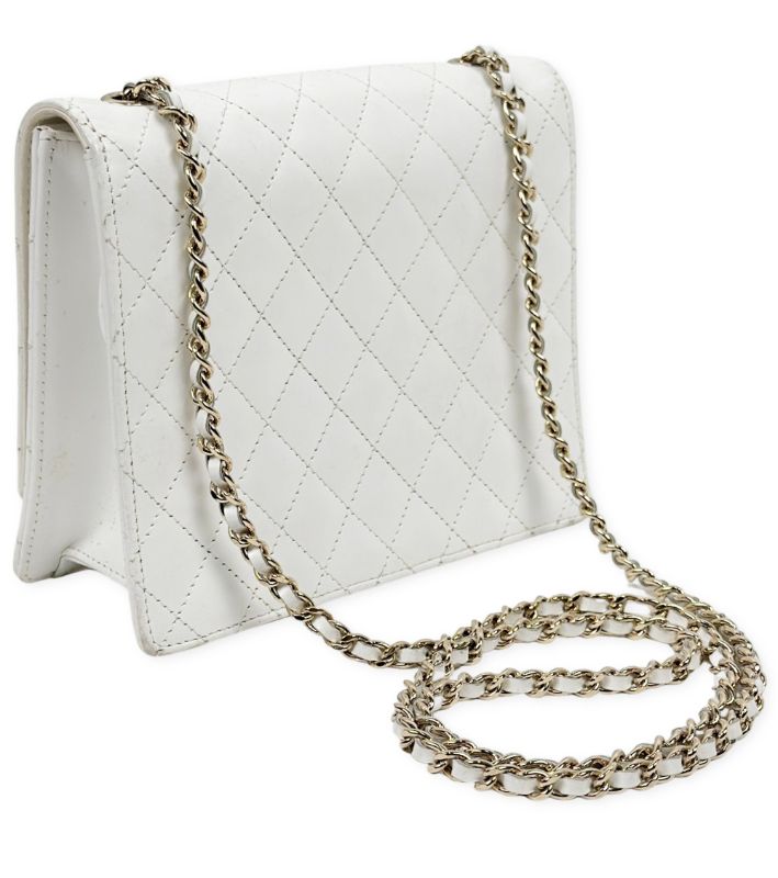 Chanel White Quilted CC Flap Chain Shoulder Bag