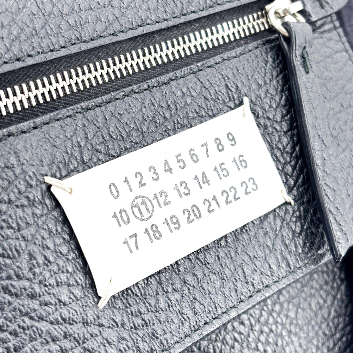 Maison Margiela 5AC Classic Medium Bag Black