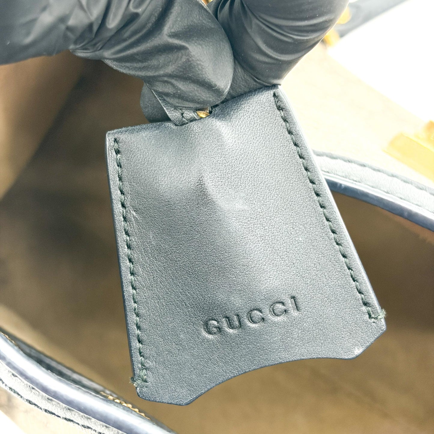Gucci Padlock GG Supreme Medium Shoulder Bag Black