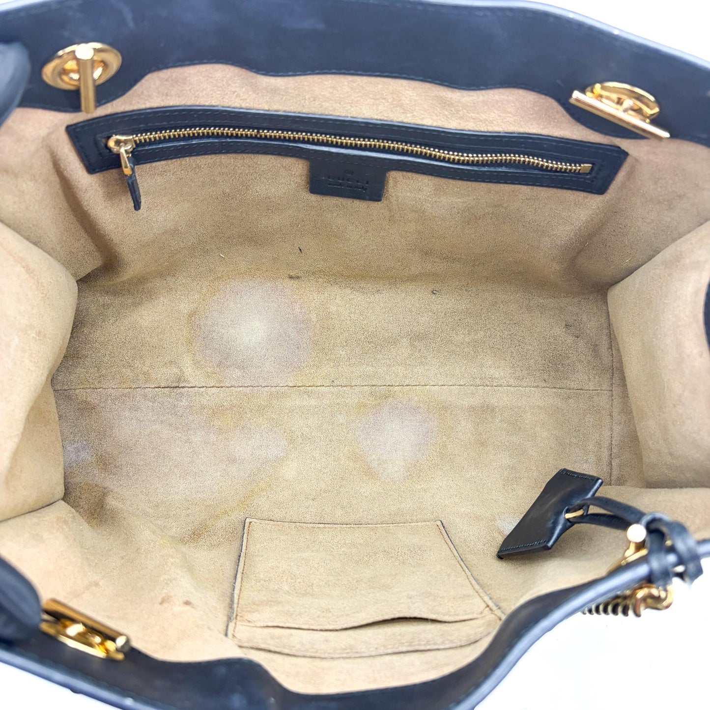 Gucci Padlock GG Supreme Medium Shoulder Bag Black
