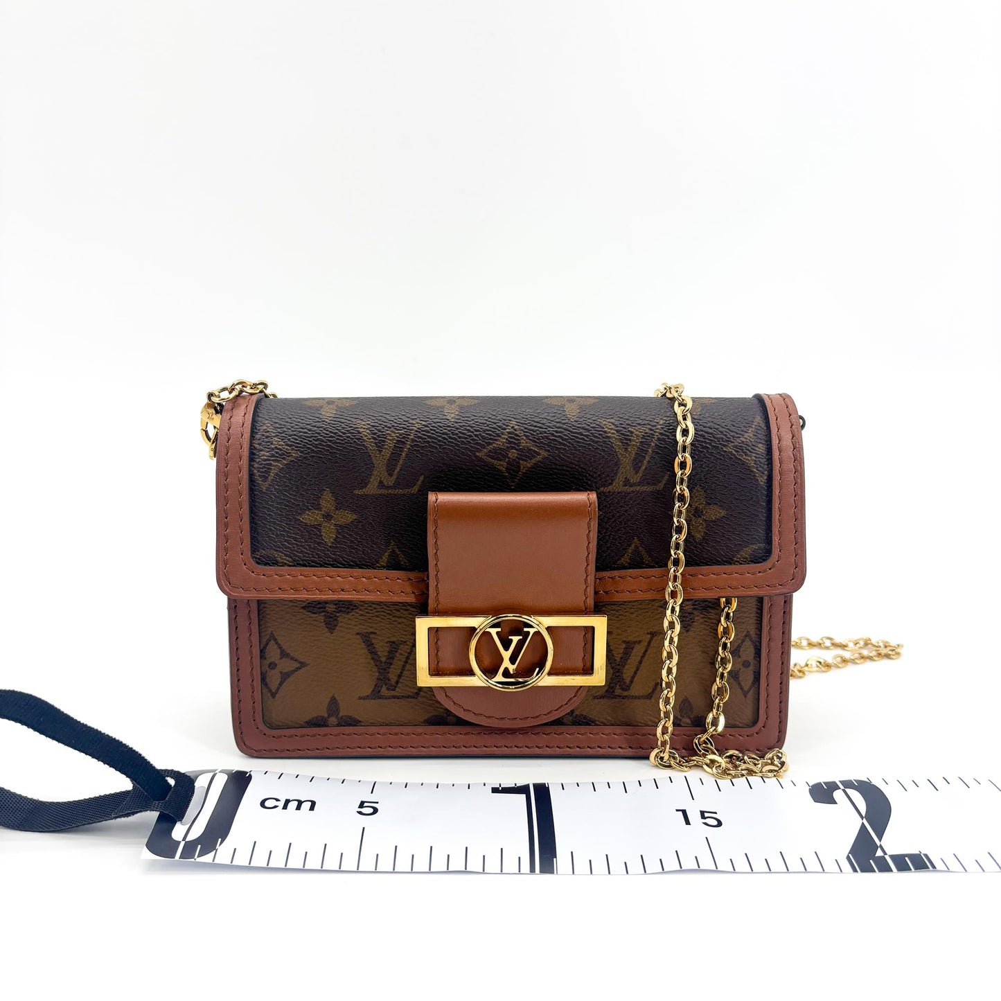 Louis Vuitton Micro Dauphine Chain Shoulder Bag Monogram Reverse