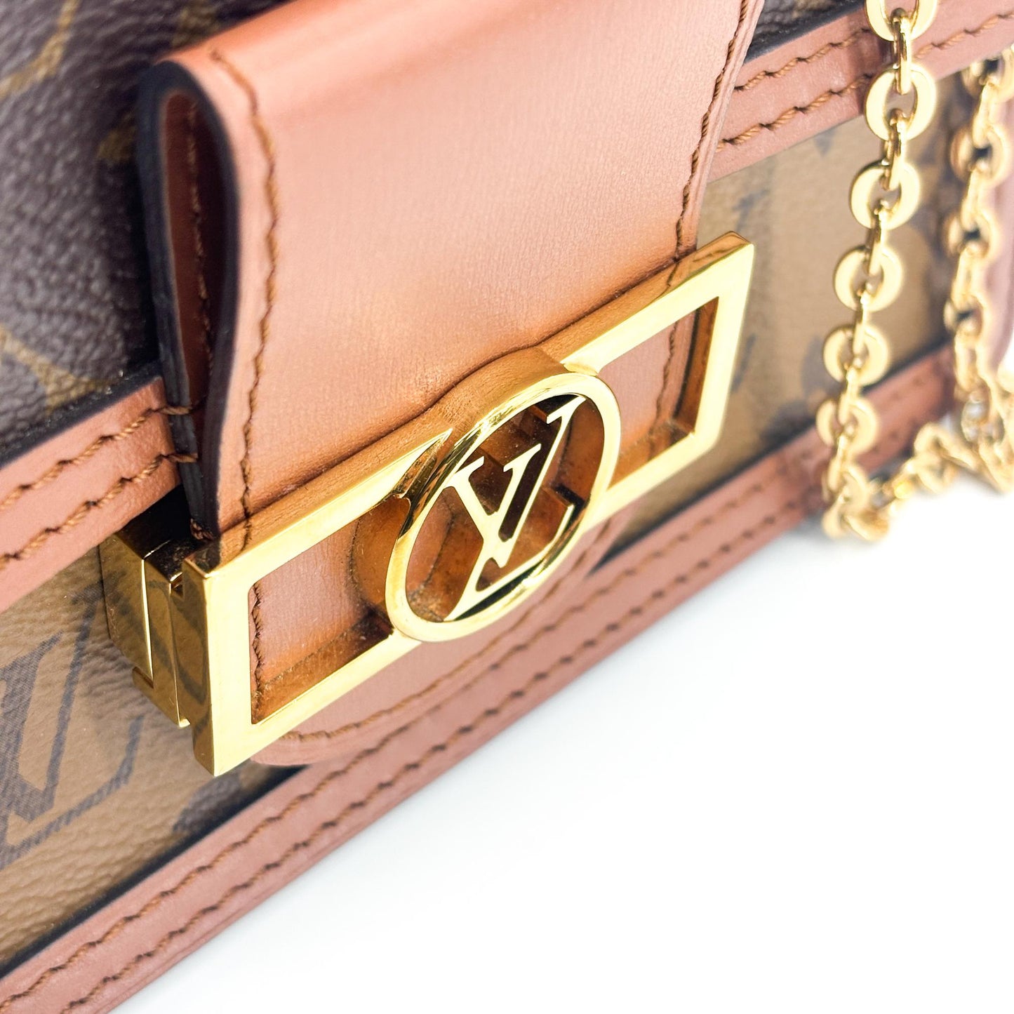 Louis Vuitton Micro Dauphine Chain Shoulder Bag Monogram Reverse