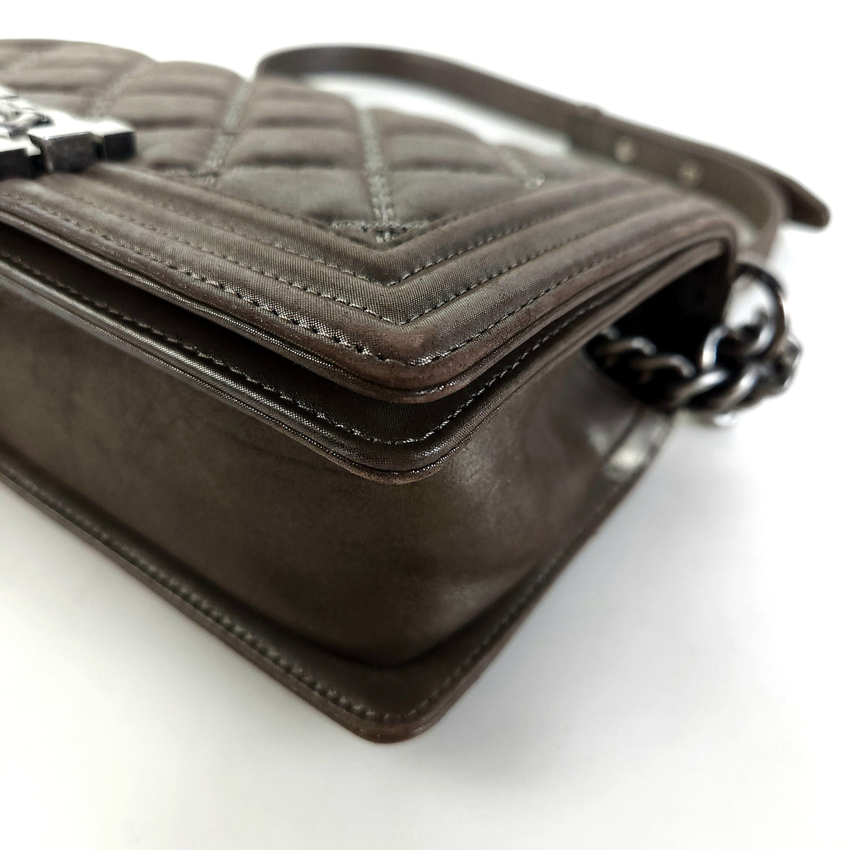 Medium Boy Wild Stitch Flap Shoulder Bag Crossbody Bag