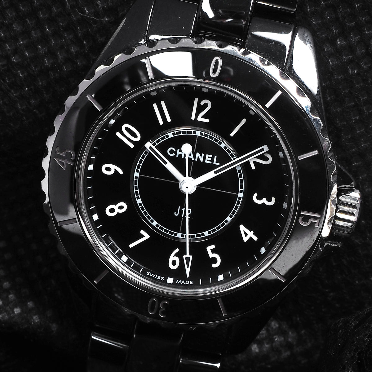 Chanel H5695 J12 Ceramic 33MM Quartz Watch