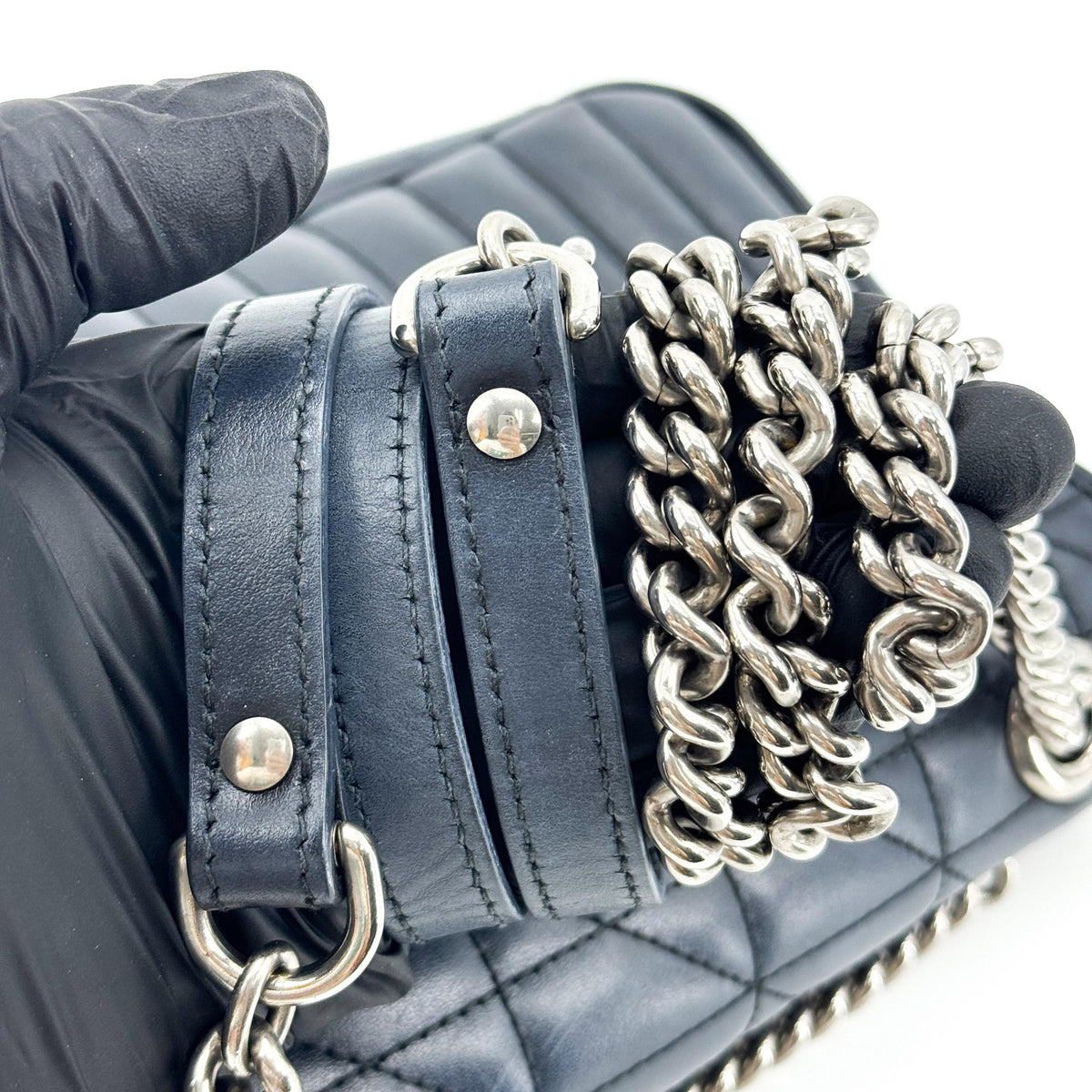 Gucci GG Marmont Matelassé Chain Shoulder Bag Navy Silver Hardware