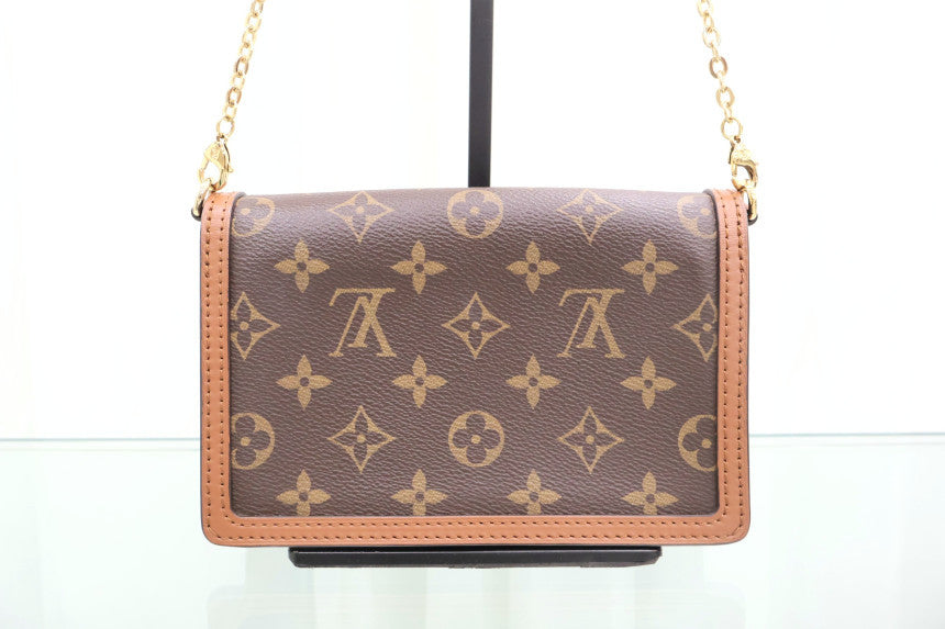 Dauphine Chain Wallet Crossbody Shoulder Bag M68746