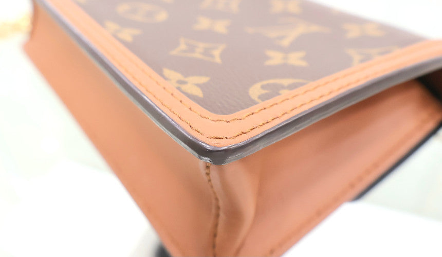 Dauphine Chain Wallet Crossbody Shoulder Bag M68746