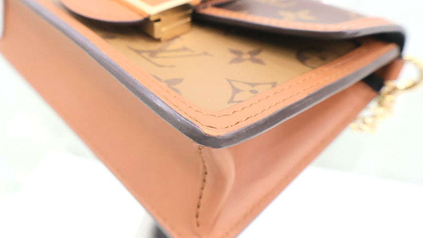 Dauphine Chain Wallet Crossbody Shoulder Bag M68746