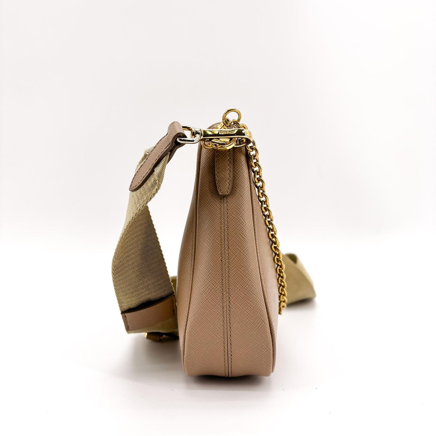 Prada Re-edition 2005 Saffiano Leather Shoulder Bag Beige