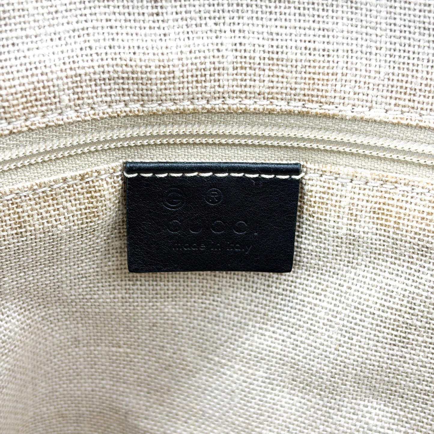 Gucci Microguccissima Medium Dome Handbag Black