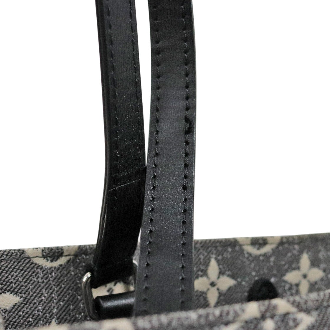 Louis Vuitton Denim On the Go Shoulder Bag MM