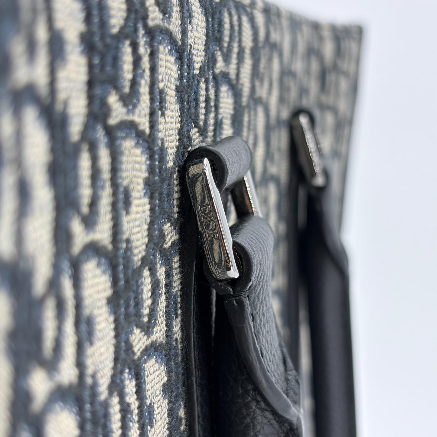 Dior Vertical Tote Bag Beige & Black Dior Oblique Jacquard