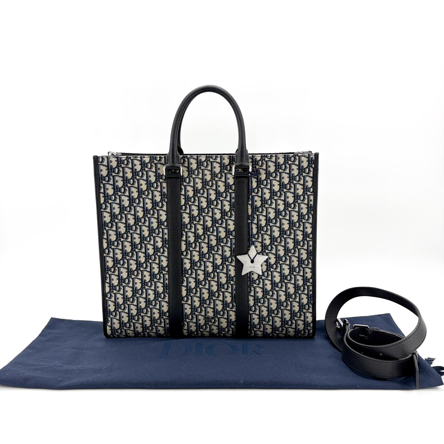 Dior Vertical Tote Bag Beige & Black Dior Oblique Jacquard