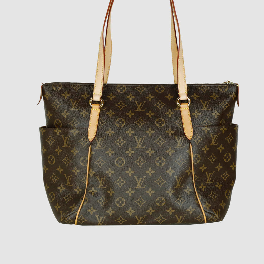 MM Monogram Totally Shoulder Bag M56689