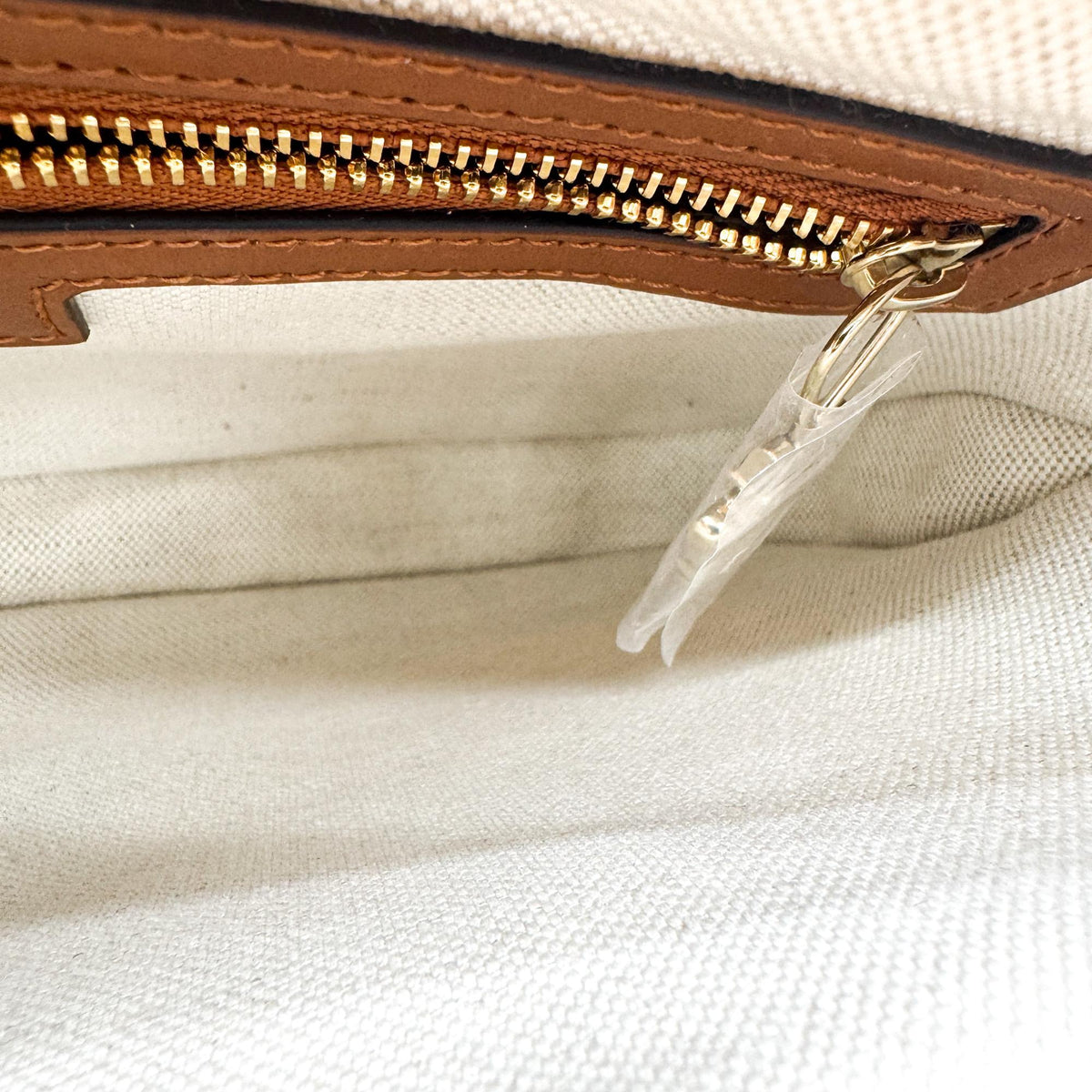 Gucci Jackie Small Shoulder Bag Beige