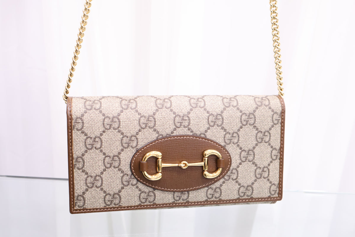 Horsebit Chain Wallet Crossbody Bag 621888