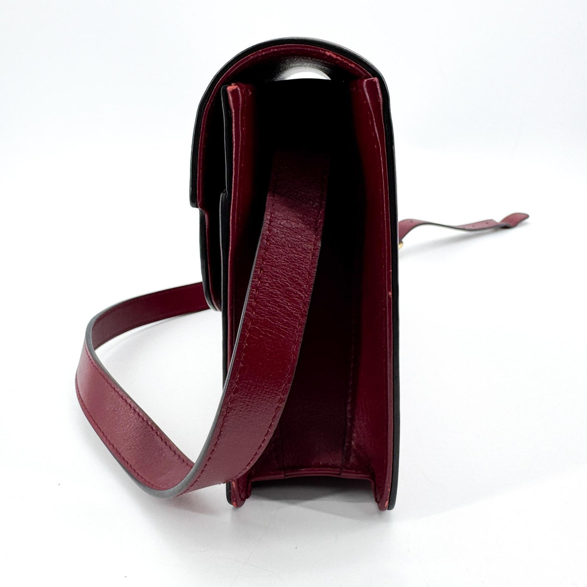 Gucci GG Ring Small Shoulder Bag Red