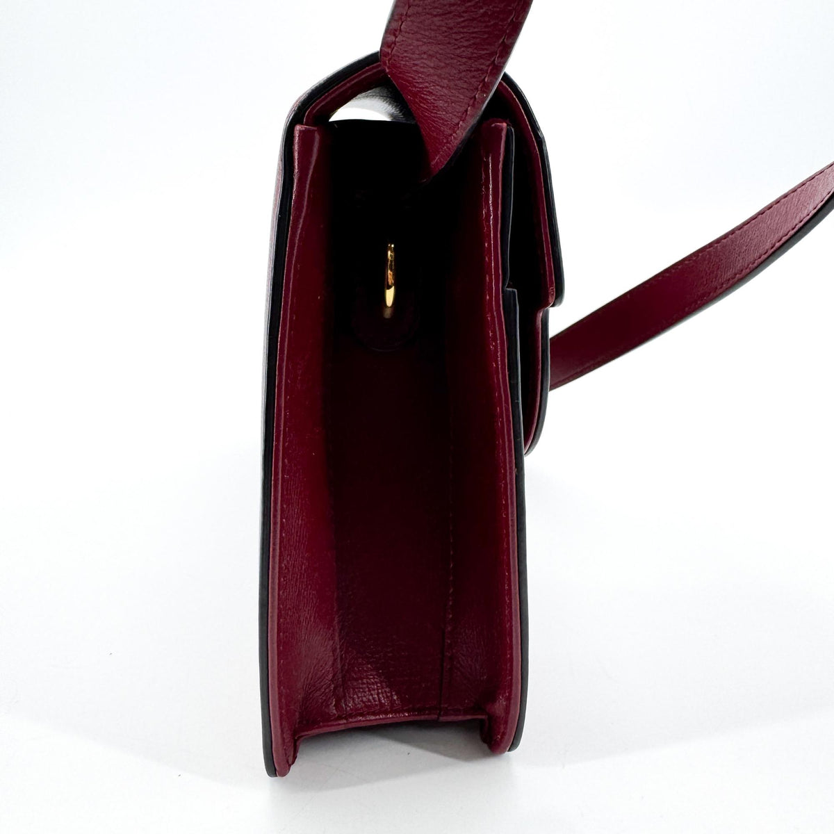 Gucci GG Ring Small Shoulder Bag Red