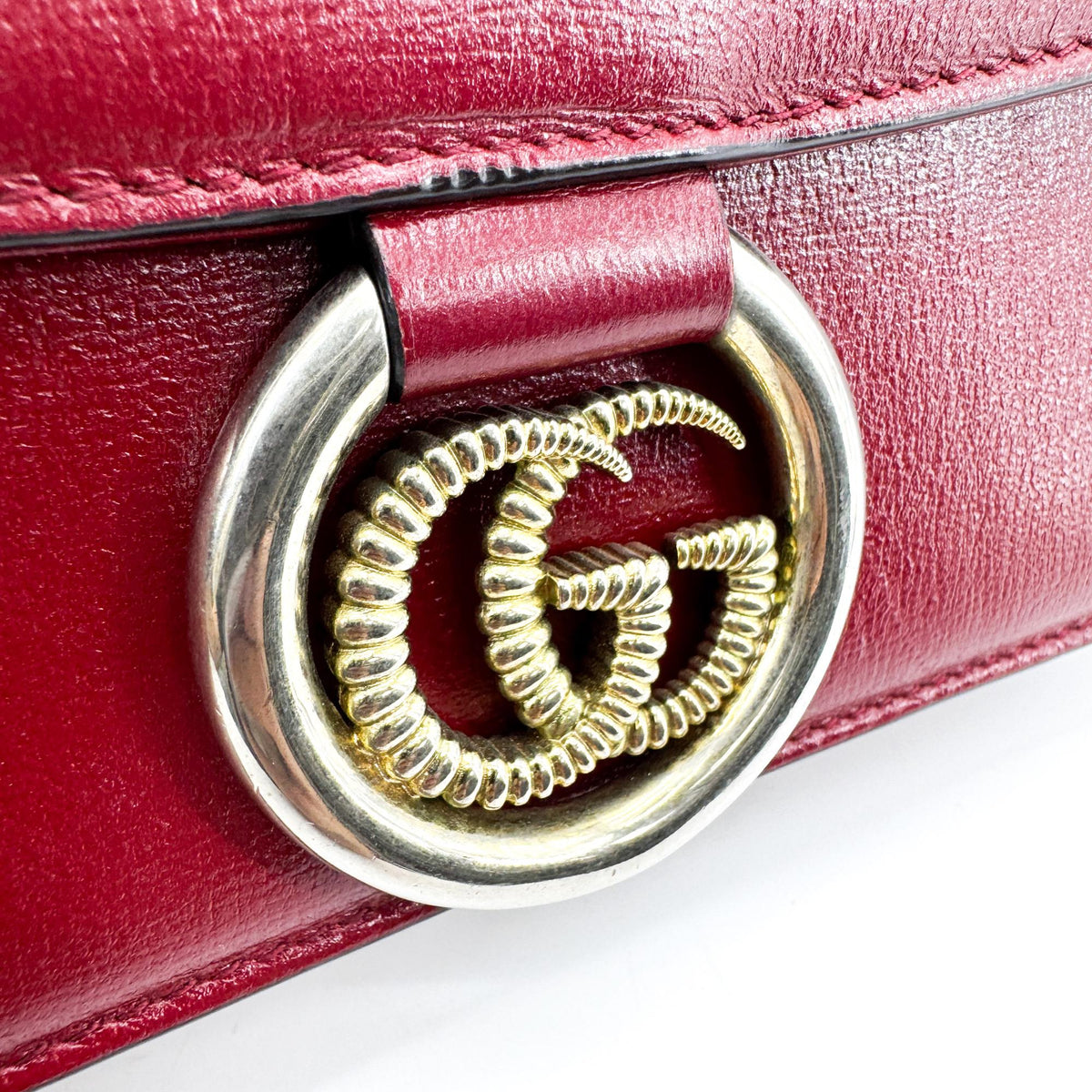 Gucci GG Ring Small Shoulder Bag Red