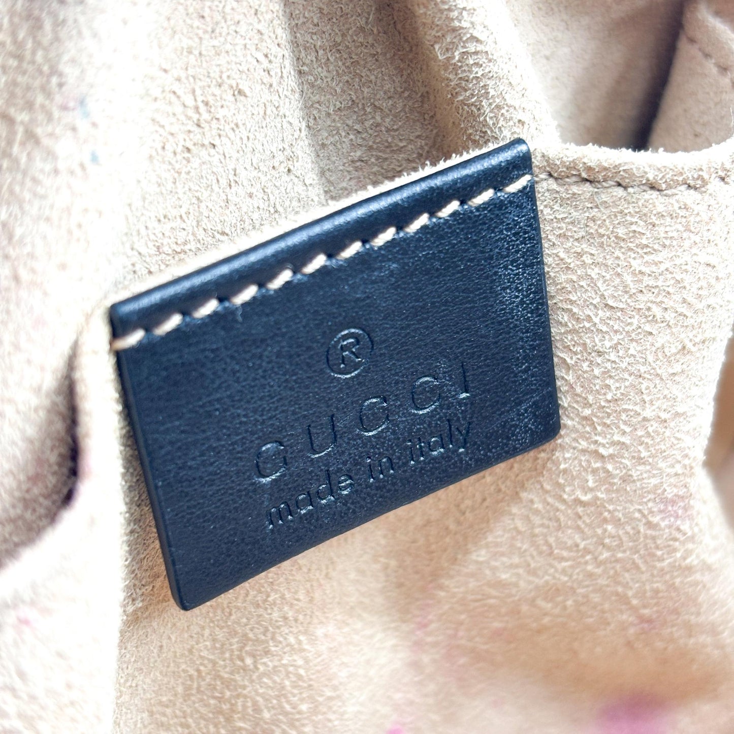 Gucci GG Marmont Small Matelassé Shoulder Bag Black