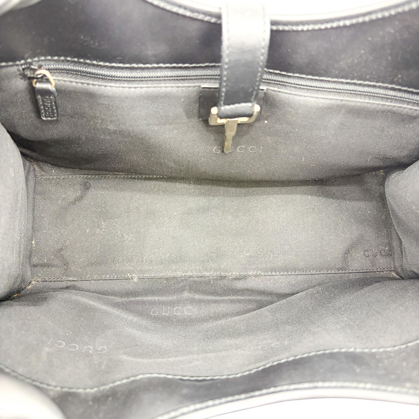 Gucci Jackie GG Canvas Shoulder Bag Black