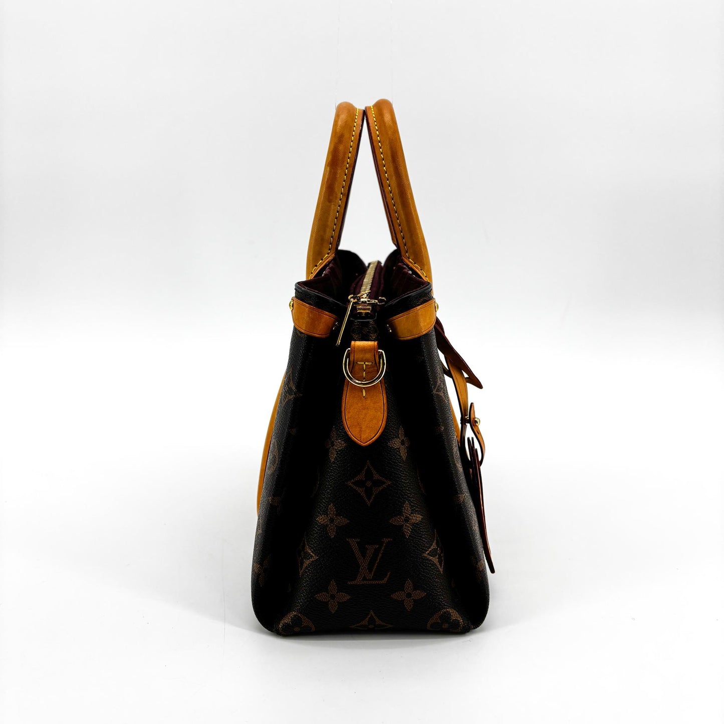 Louis Vuitton Monogram Montaigne MM
